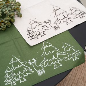 Tischläufer I Winterlandschaft grün