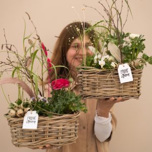 Osterkorb mit Pflanzung I pink